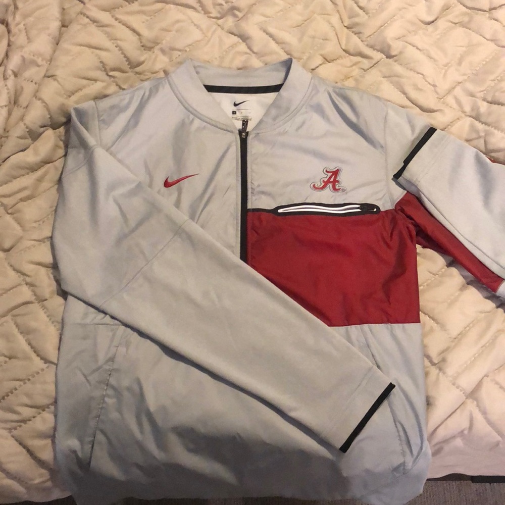Wind breaker